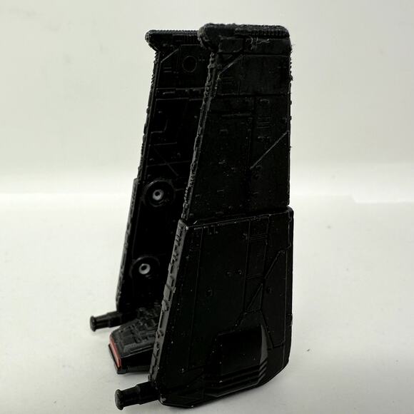 Star Wars Lot 4 Fighter Millennium Falcon Kylo Ren’s Nostalgia Action Figures - Picture 10 of 12